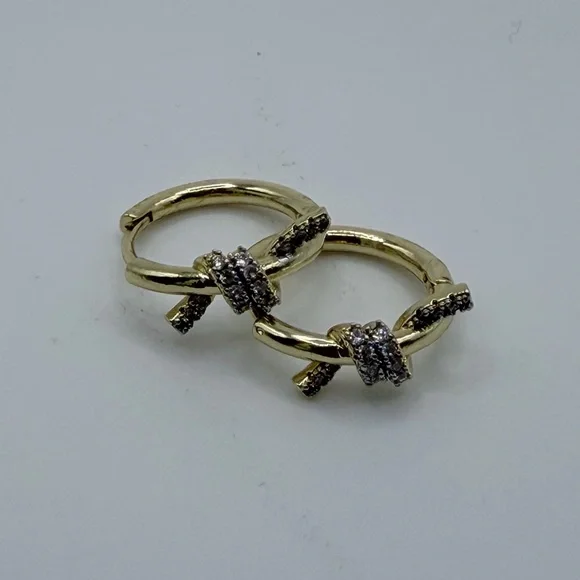 Knot Earrings NWT - Picture 4 of 4